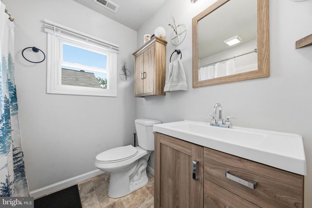 7809 BRIDGE, Baltimore, MD 21226
