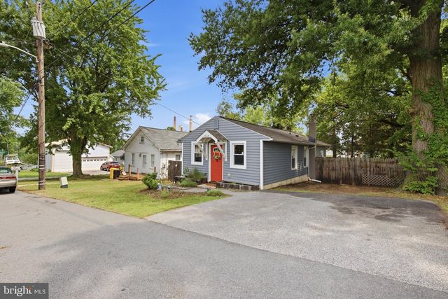 7809 BRIDGE, Baltimore, MD 21226