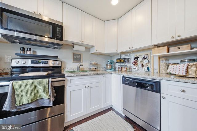 7809 BRIDGE, Baltimore, MD 21226