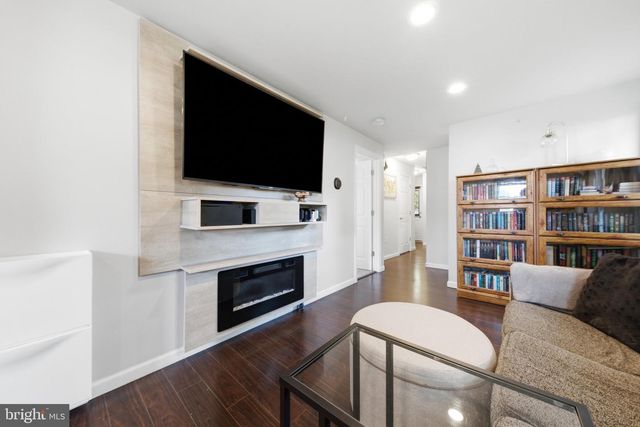 7809 BRIDGE, Baltimore, MD 21226