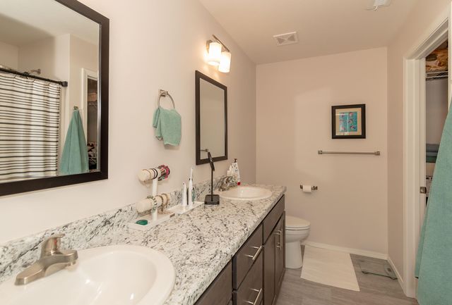 1202 Abbey Avenue, Monett, MO 65708