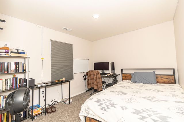 1202 Abbey Avenue, Monett, MO 65708