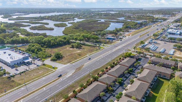 1819 SOMMARIE WAY, Tarpon Springs, FL 34689