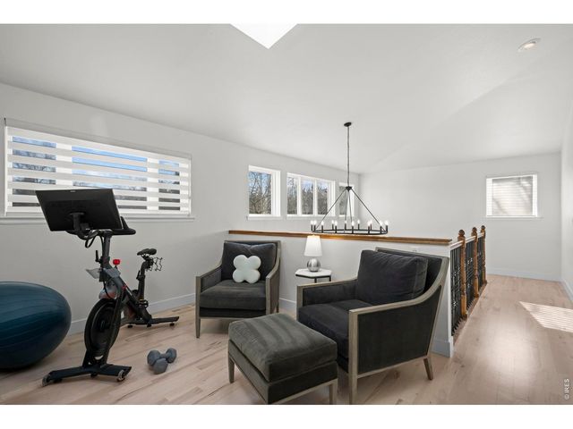 5237 Deer Creek Ct, Boulder, CO 80301