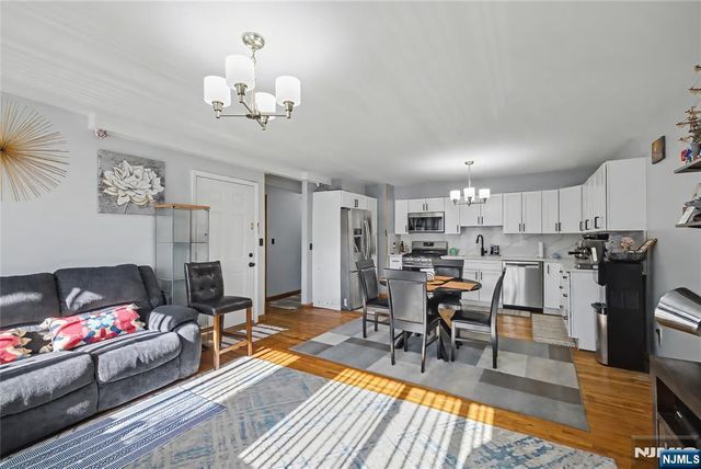 222 Roosevelt Street, Union City, NJ 07087