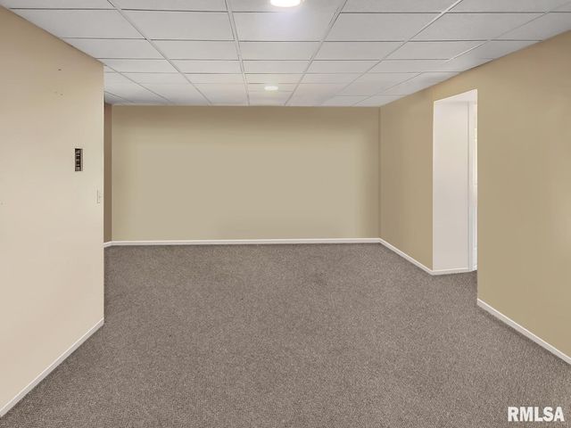 2520 W KAYLIE Court, Peoria, IL 61615