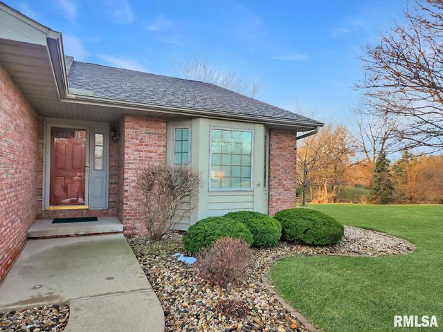 2520 W KAYLIE Court, Peoria, IL 61615