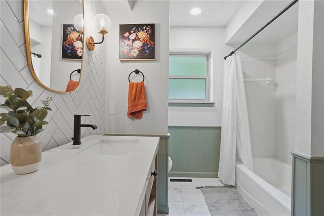 706 Inverness Court, Norman, OK 73072