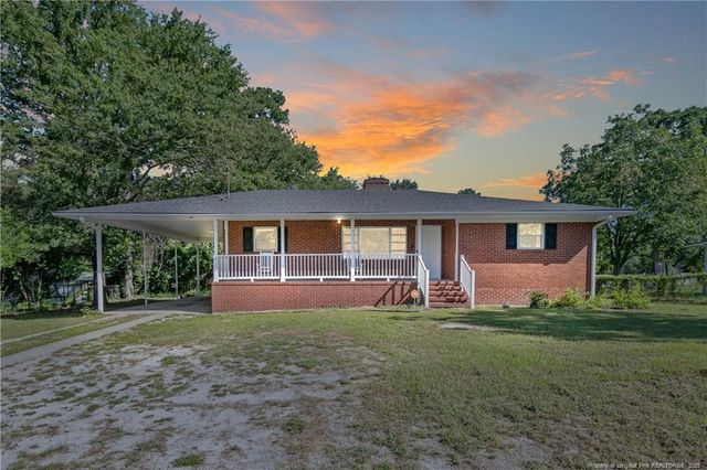 317 Longview Drive, Fayetteville, NC 28311