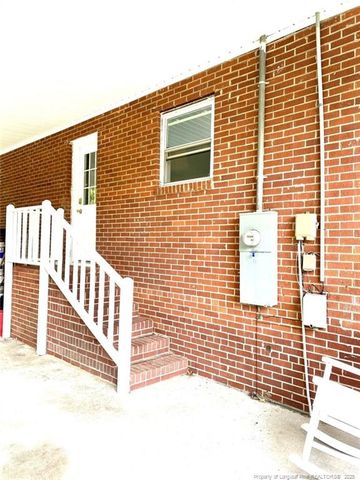 317 Longview Drive, Fayetteville, NC 28311