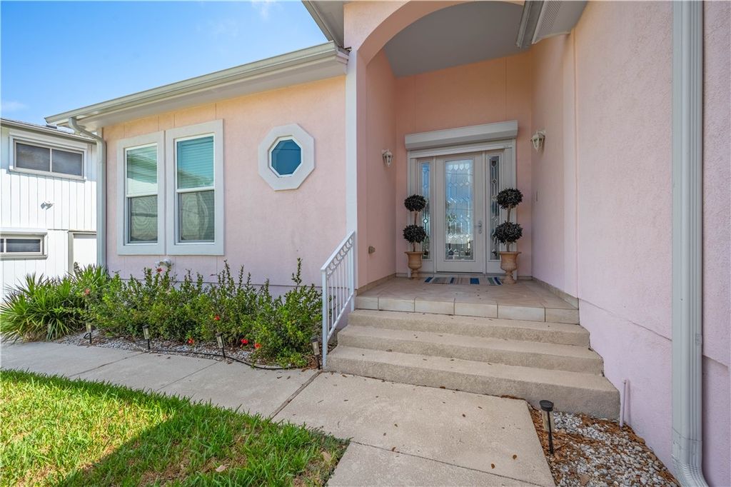 244 Starboard Ave, Rockport, TX 78382 — photo 4