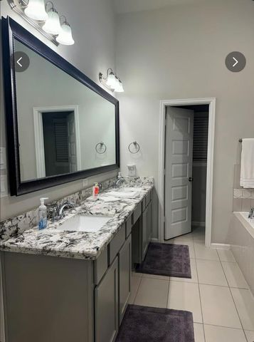 10609 Centre Forest Drive, Houston, TX 77043