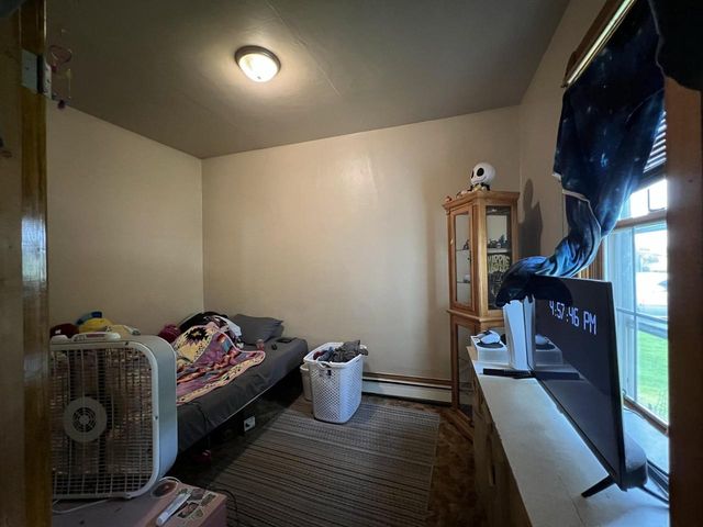 609 14th Ave E, Ashland, WI 54806