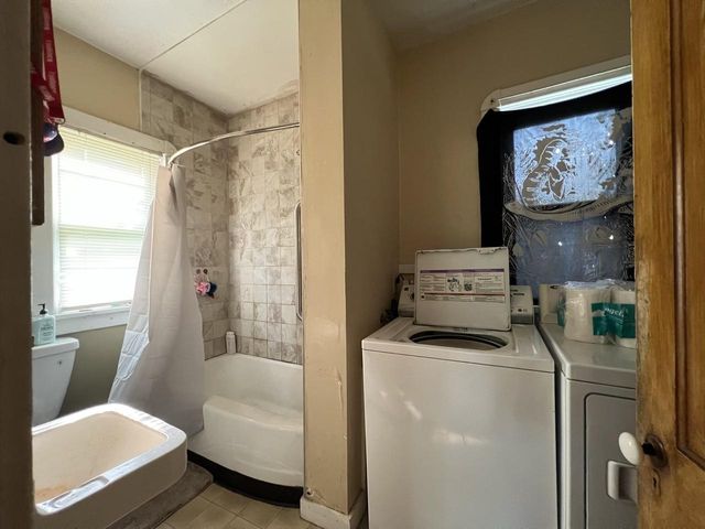 609 14th Ave E, Ashland, WI 54806