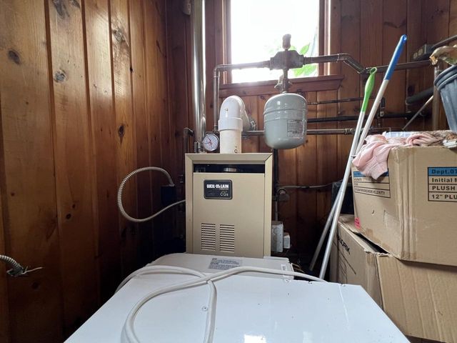 609 14th Ave E, Ashland, WI 54806