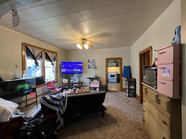 609 14th Ave E, Ashland, WI 54806