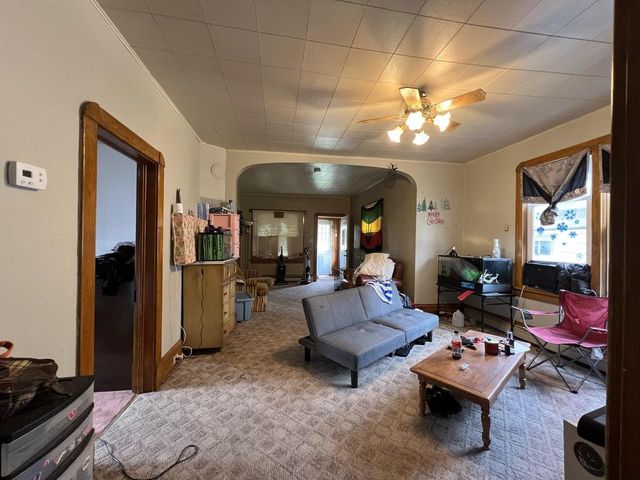 609 14th Ave E, Ashland, WI 54806