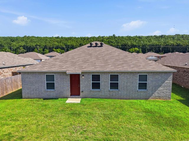 1115 Rockwell Drive, Conway, AR 72032
