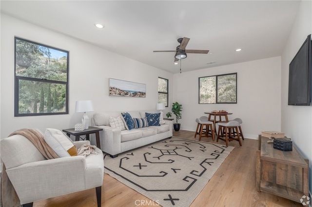 1029 N STALEY LANE, Los Angeles, CA 90042
