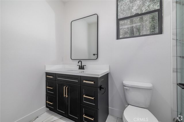 1029 N STALEY LANE, Los Angeles, CA 90042