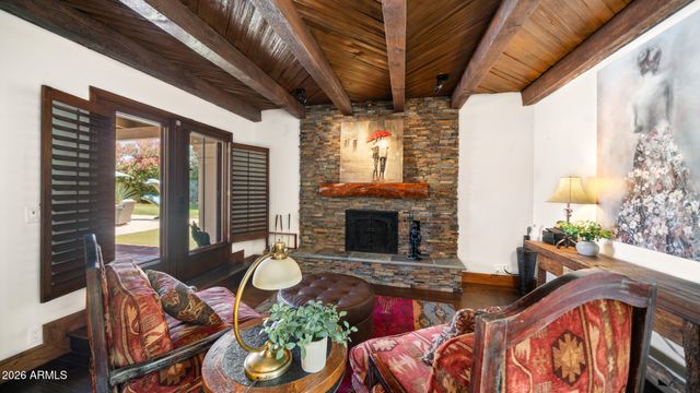 1909 N CALLE MADERAS --, Mesa, AZ 85213