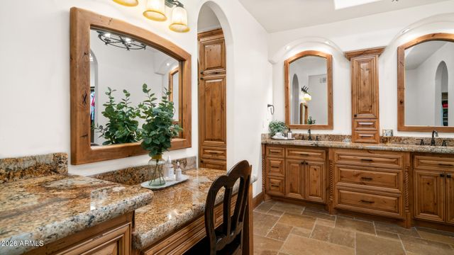 1909 N CALLE MADERAS --, Mesa, AZ 85213