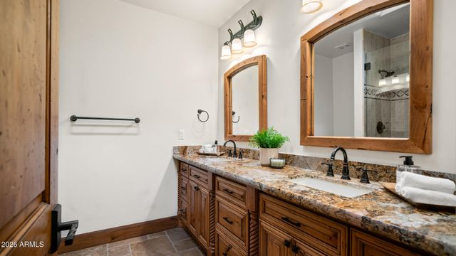 1909 N CALLE MADERAS --, Mesa, AZ 85213