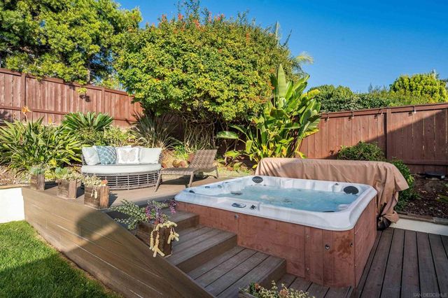 756 Fieldstone Lane, Encinitas, CA 92024