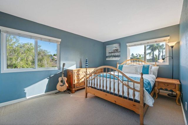 756 Fieldstone Lane, Encinitas, CA 92024