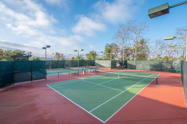 756 Fieldstone Lane, Encinitas, CA 92024