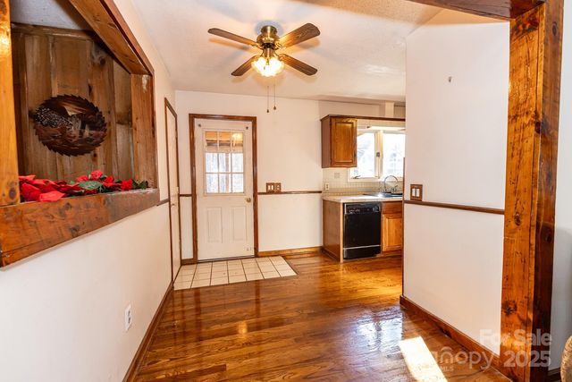 1321 Idlewood Street SW, Lenoir, NC 28645