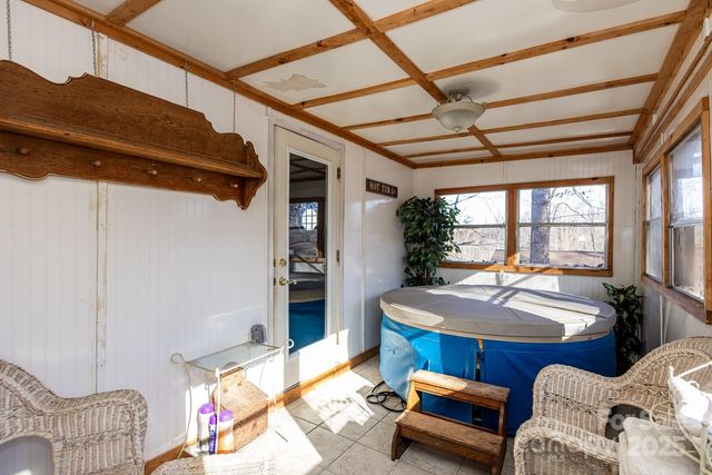 1321 Idlewood Street SW, Lenoir, NC 28645