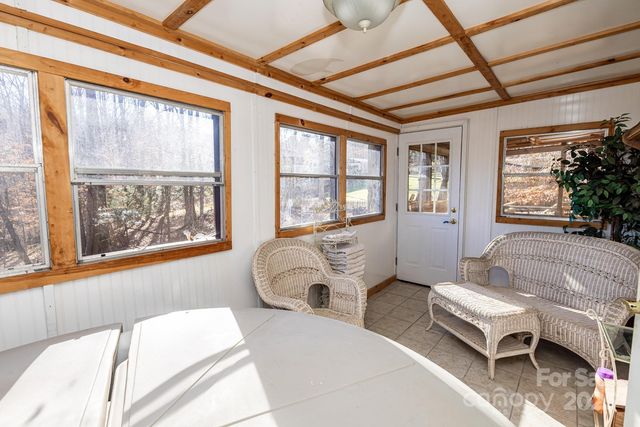 1321 Idlewood Street SW, Lenoir, NC 28645