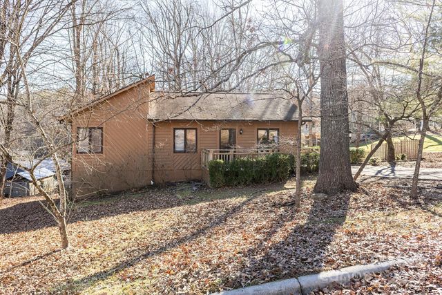 1321 Idlewood Street SW, Lenoir, NC 28645