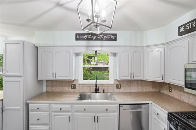 1454 Lonsdale Road, Columbus, OH 43232