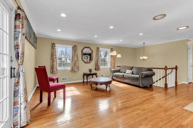 300 E Highland Avenue, Atlantic Highlands, NJ 07716