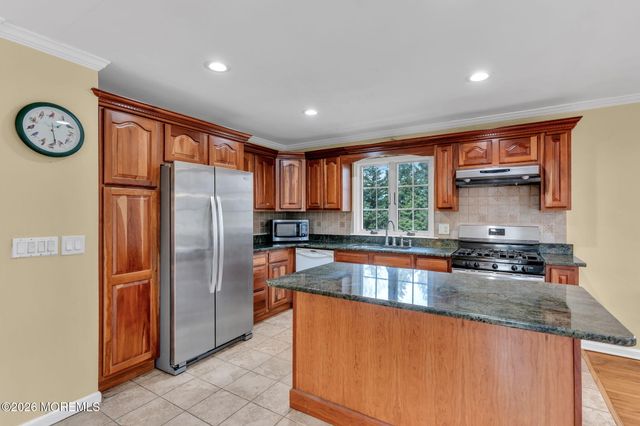 300 E Highland Avenue, Atlantic Highlands, NJ 07716