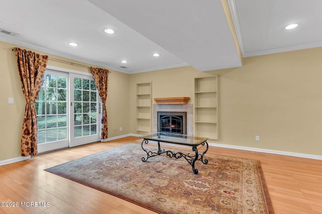 300 E Highland Avenue, Atlantic Highlands, NJ 07716