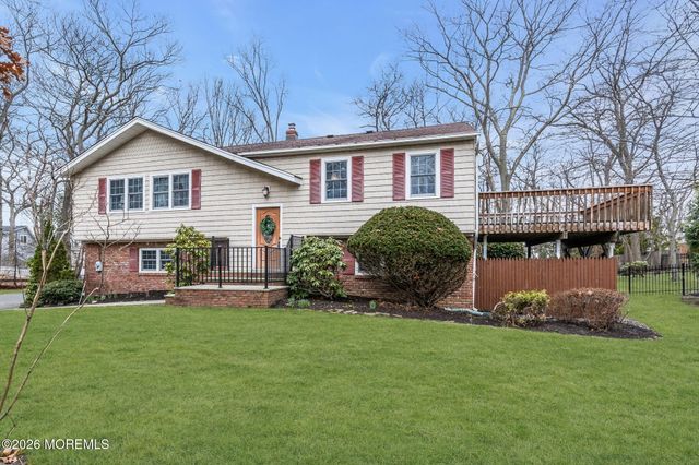 300 E Highland Avenue, Atlantic Highlands, NJ 07716