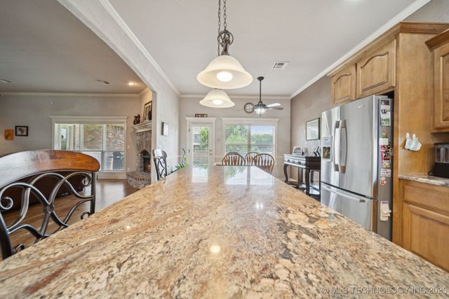 8483 N 68th East Avenue, Owasso, OK 74055