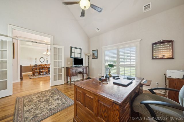 8483 N 68th East Avenue, Owasso, OK 74055