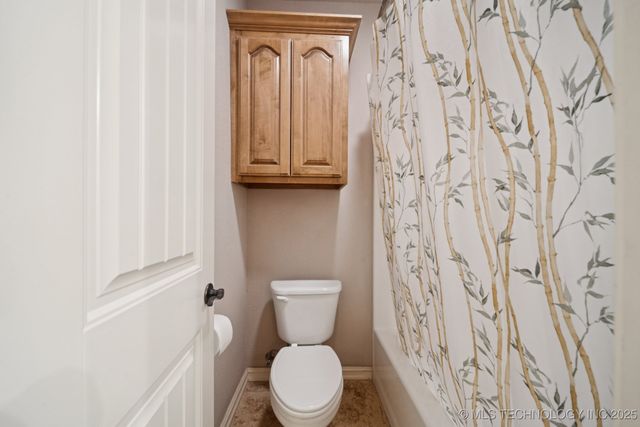 8483 N 68th East Avenue, Owasso, OK 74055