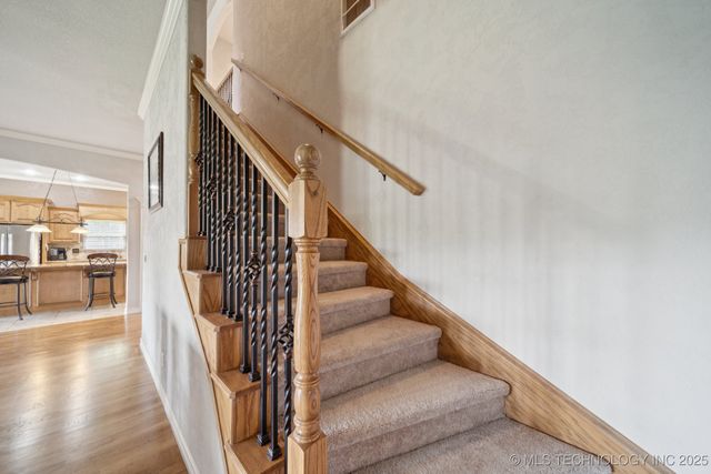 8483 N 68th East Avenue, Owasso, OK 74055