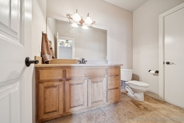 8483 N 68th East Avenue, Owasso, OK 74055