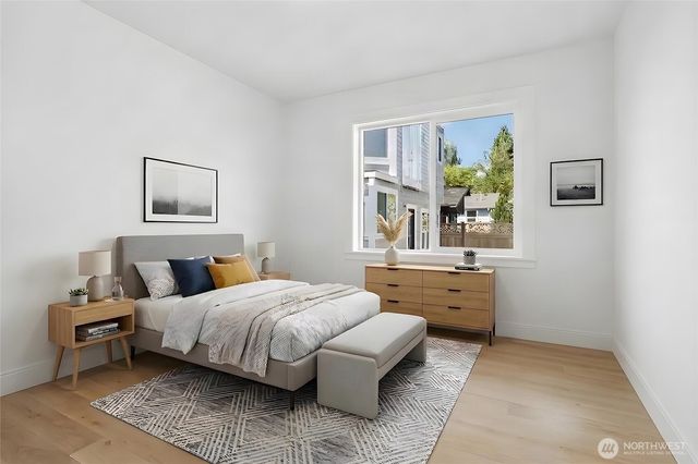 5042 35th Avenue NE, Seattle, WA 98105