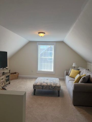 81A Foggs Lane, Seabrook, NH 03874