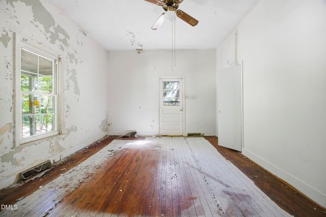 817 N Main Street, Wake Forest, NC 27587