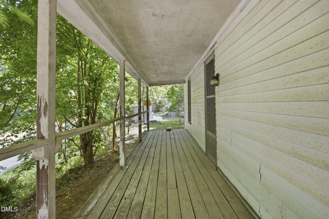 817 N Main Street, Wake Forest, NC 27587