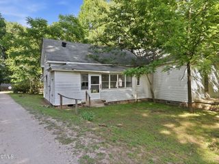 817 N Main Street, Wake Forest, NC 27587