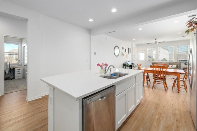 7000 Nijinsky DR, Buda, TX 78610